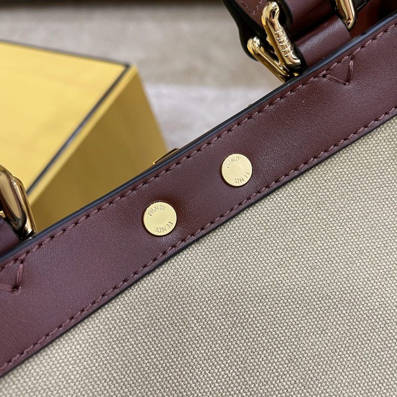 Borsa Peekaboo