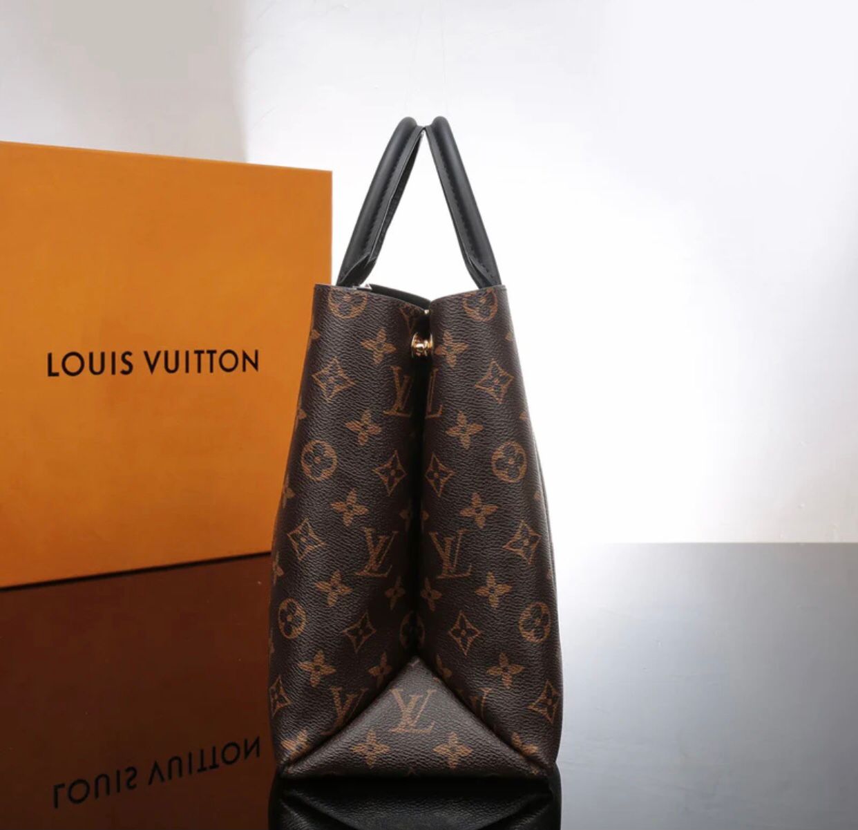 LV Tote Monogram Canvas