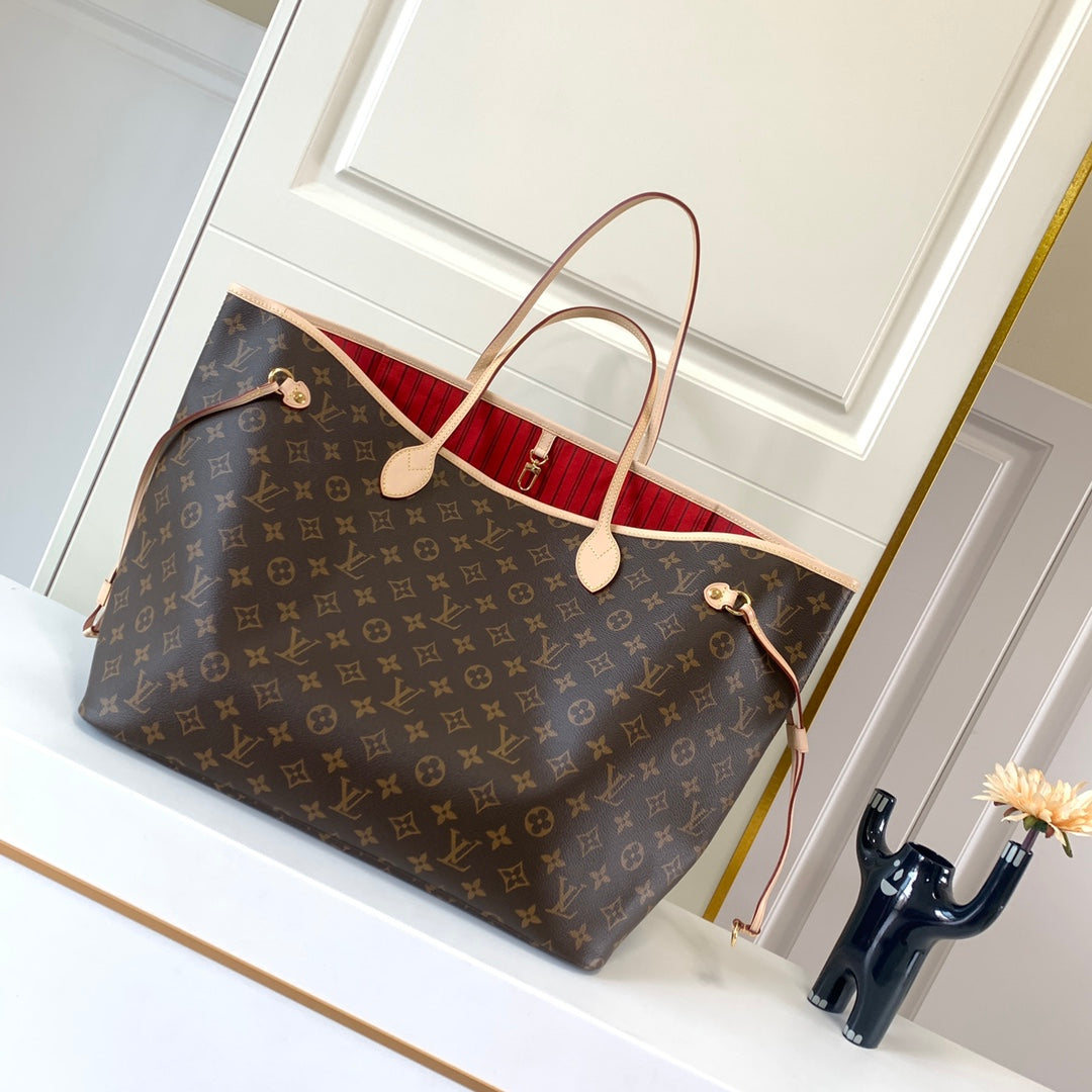 LV Neverfull