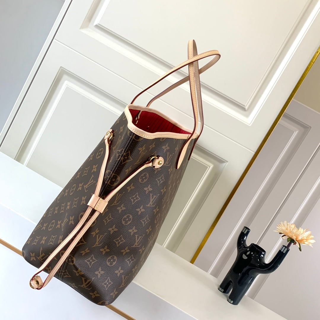 LV Neverfull