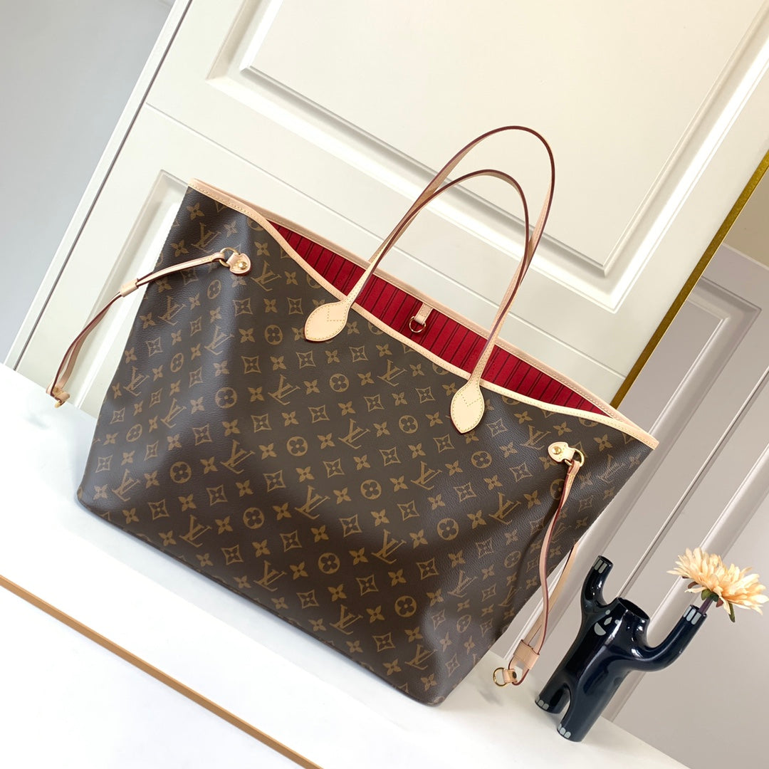 LV Neverfull