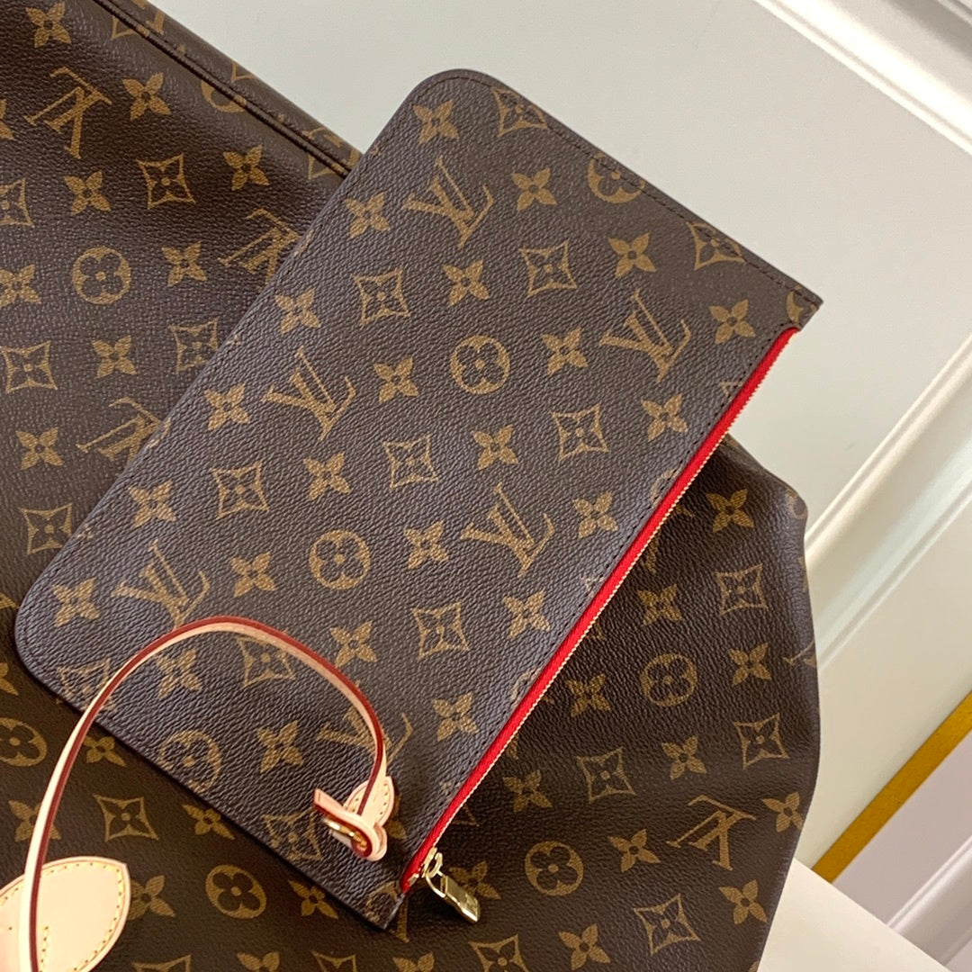 LV Neverfull