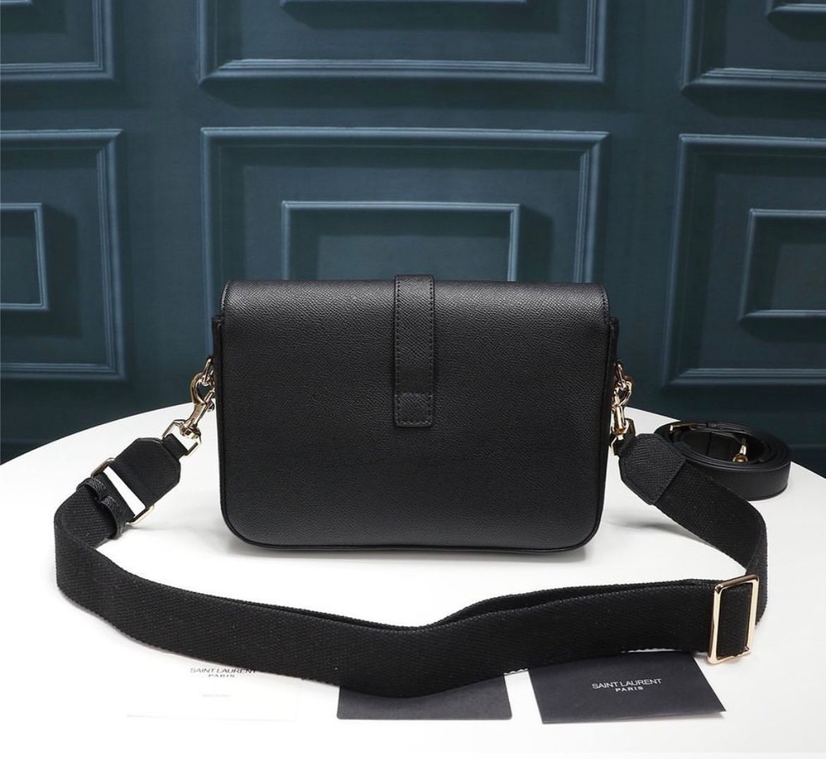 YSL Satchel solferino media in pelle