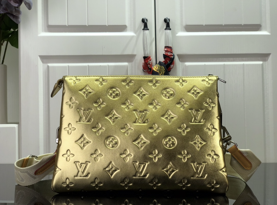 LOUIS VUITTON COUSSIN PM